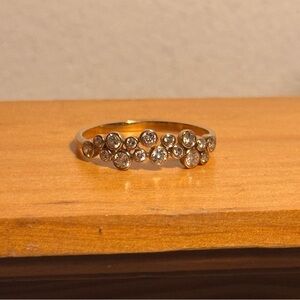 Elegant Gold Women's Ring